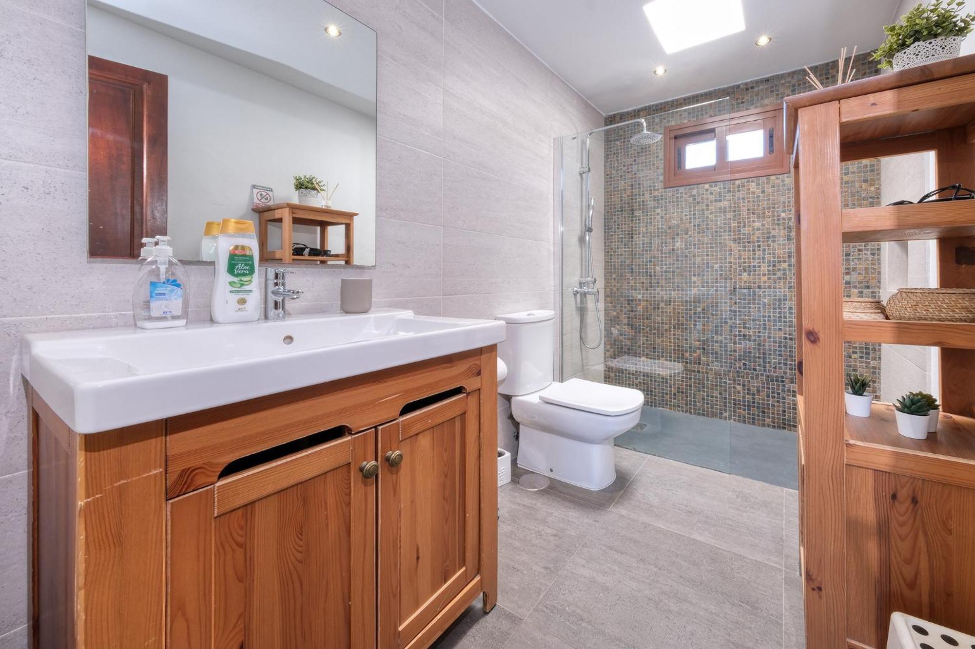 Villa Macher Piscina Y Bar Piscina تياس المظهر الخارجي الصورة