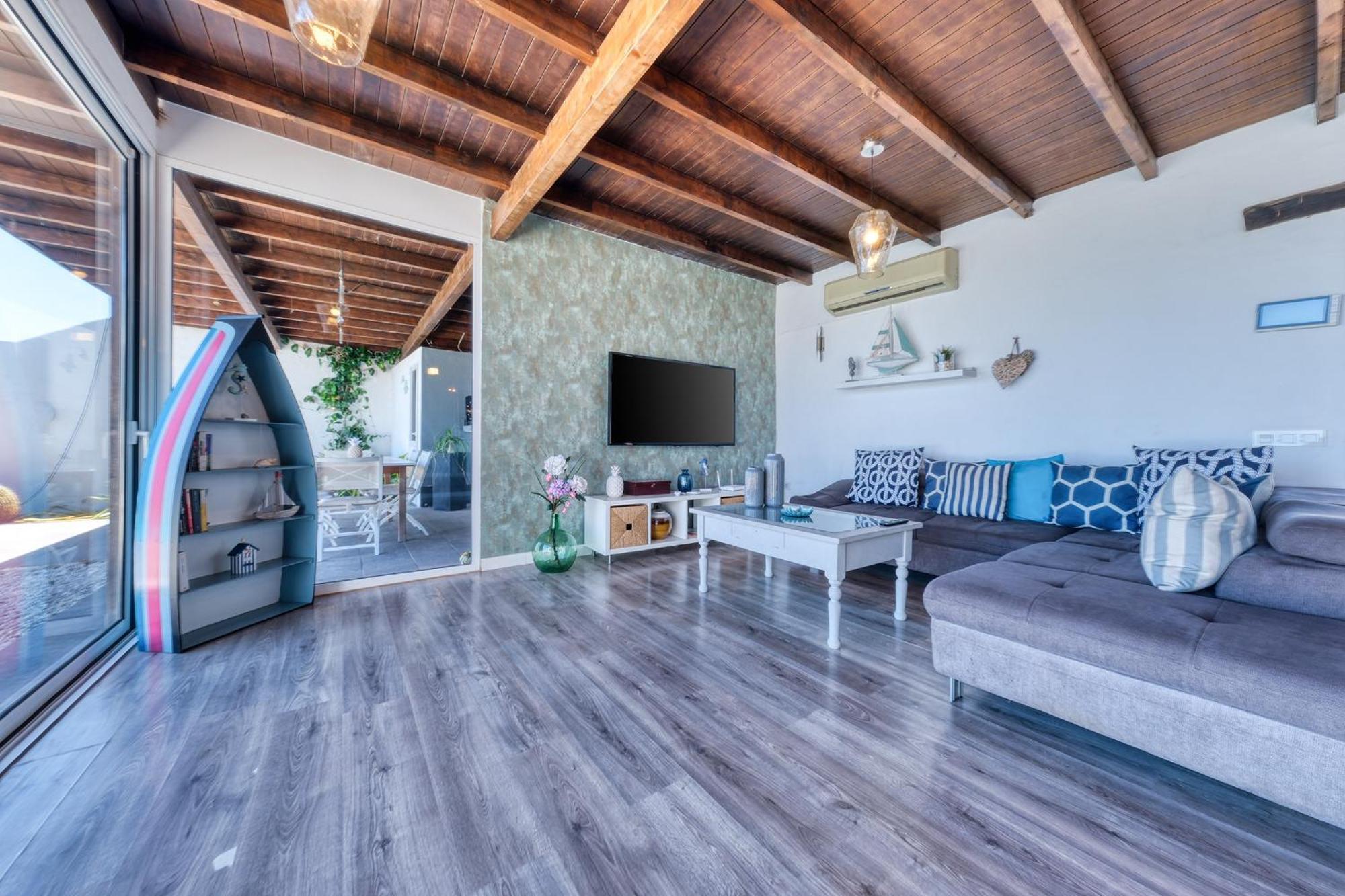 Villa Macher Piscina Y Bar Piscina تياس المظهر الخارجي الصورة