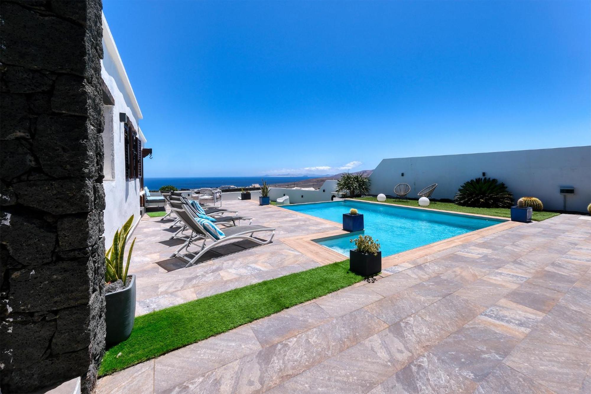 Villa Macher Piscina Y Bar Piscina تياس المظهر الخارجي الصورة